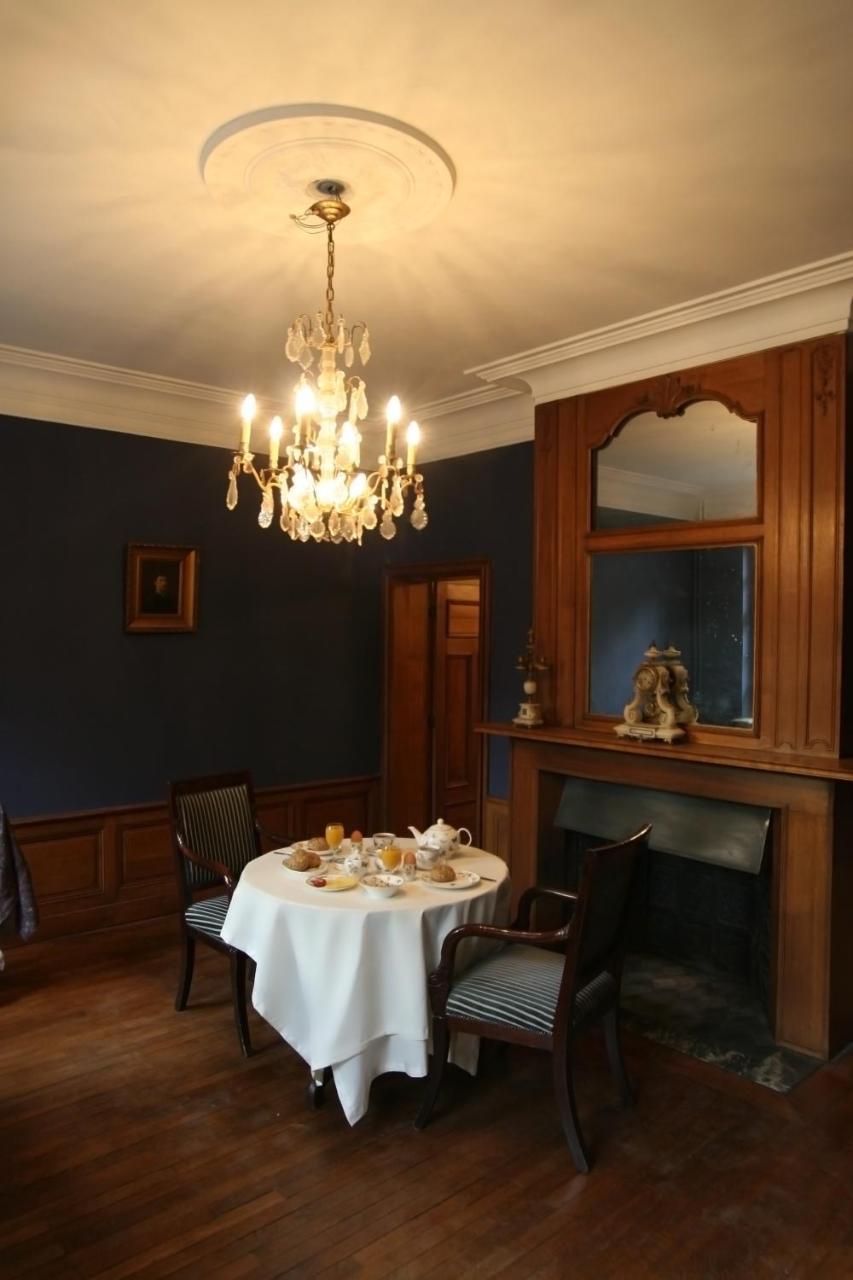 Het Domherenhuis Heusden-Zolder Экстерьер фото
